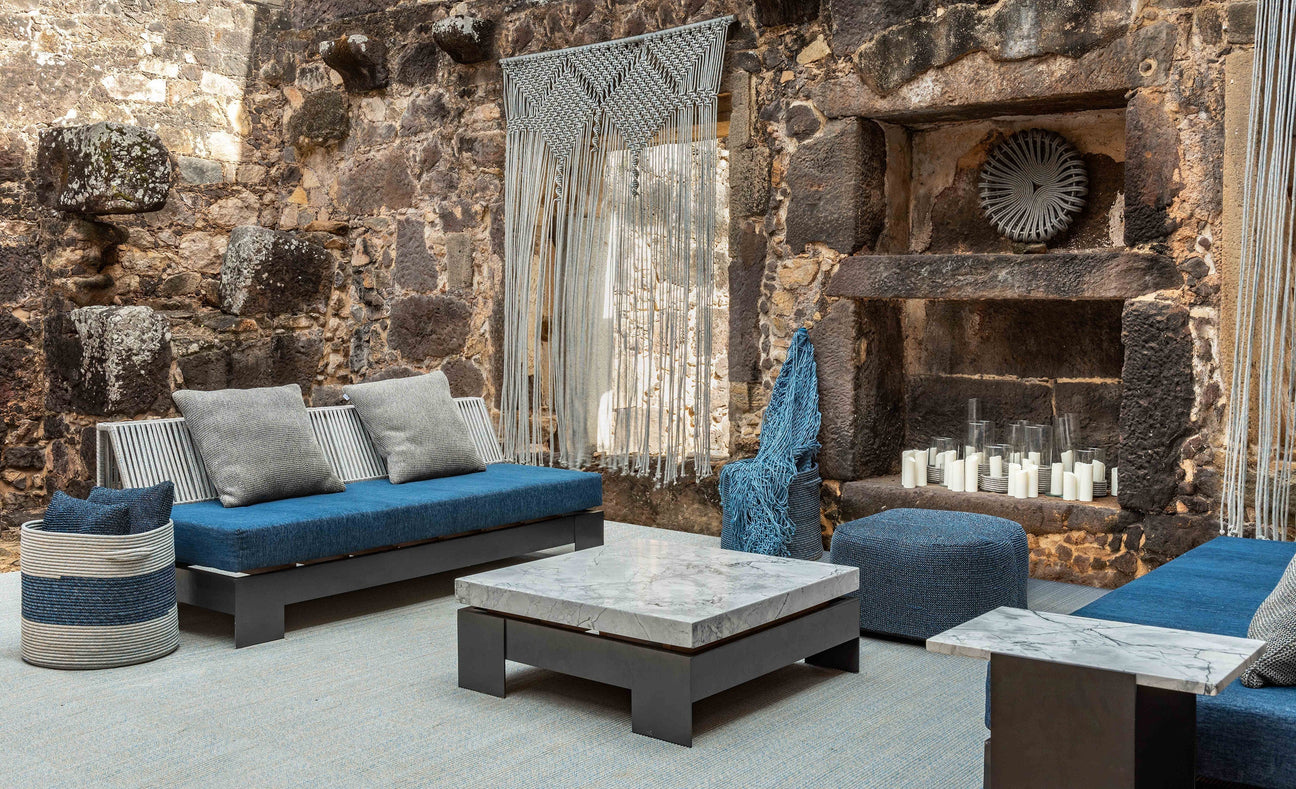 Square Coffee Table: A Piece That Can Transform the Style of Your Space