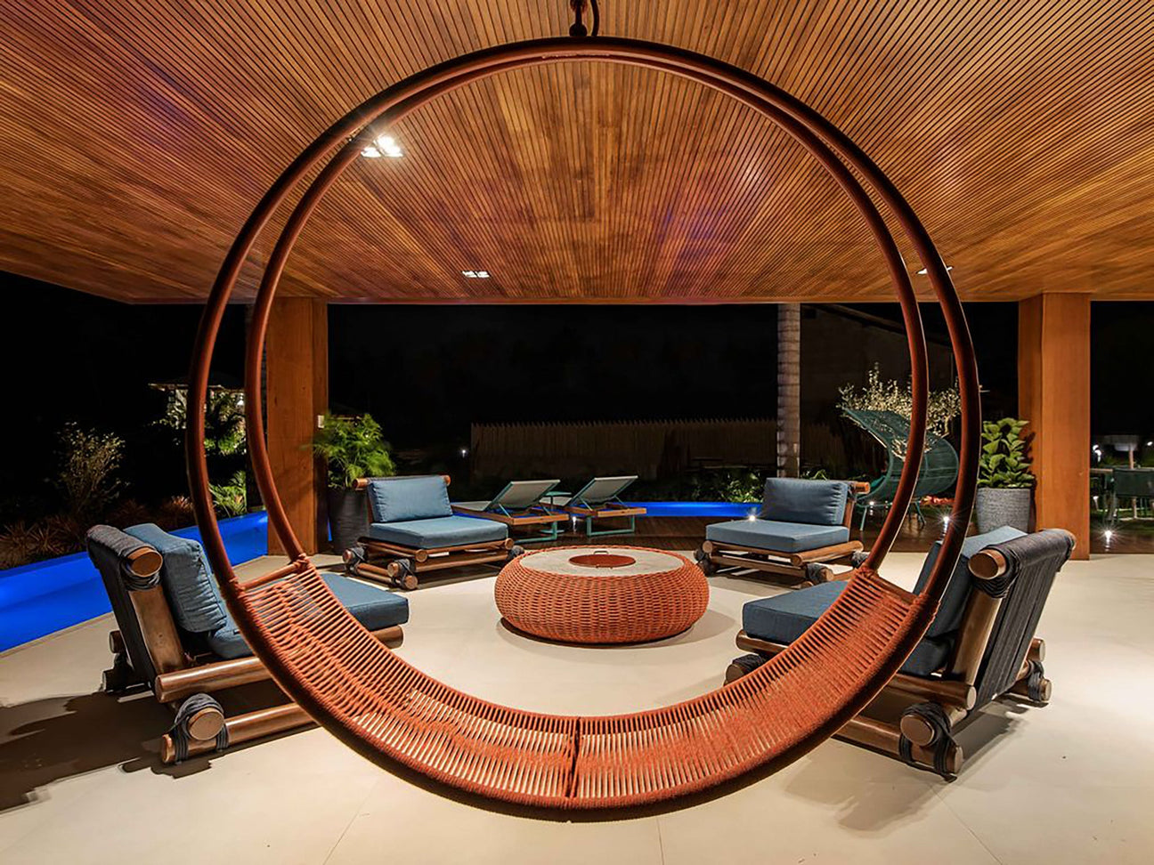 The Contemporary Consumer Seeks Exclusivity: How to Transform Spaces into Unique Experiences