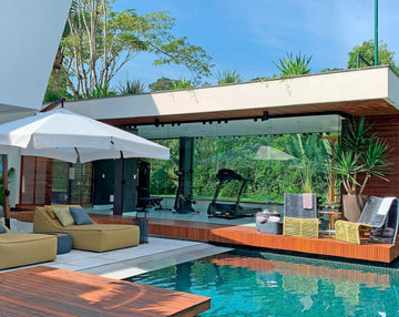 Poolside Furniture Trends for 2025: Comfort, Technology & Sustainability