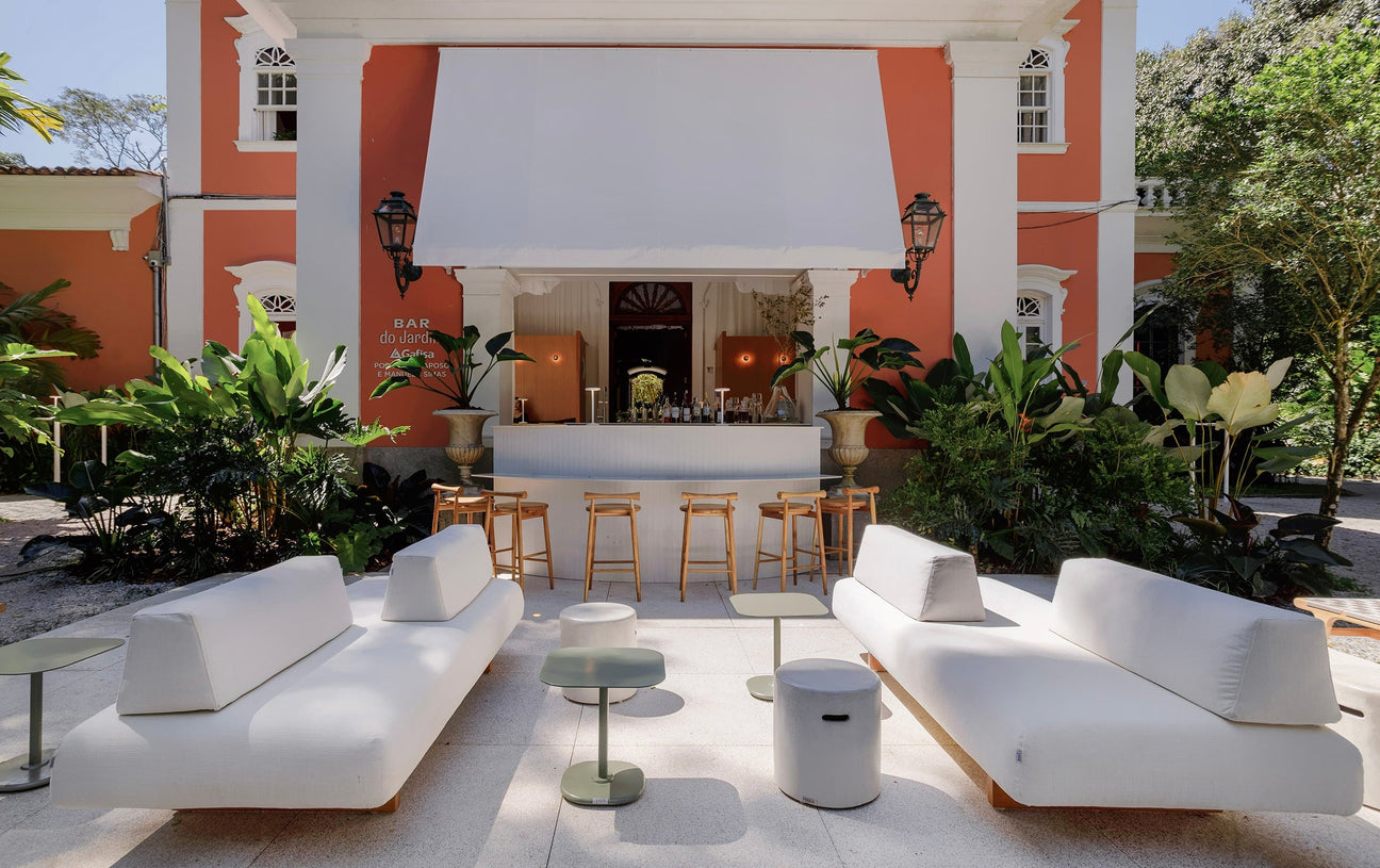 Outdoor Corporate Spaces: How to Design Functional, Beautiful, and Durable Environments