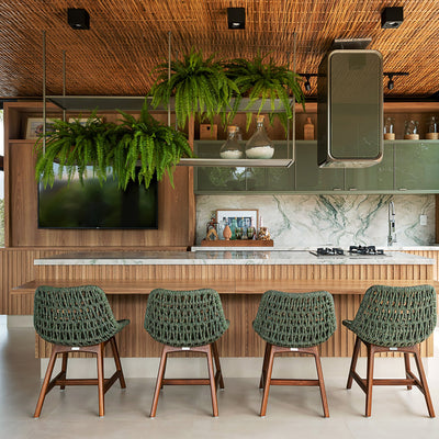 How to Stylishly Decorate a Gourmet Balcony