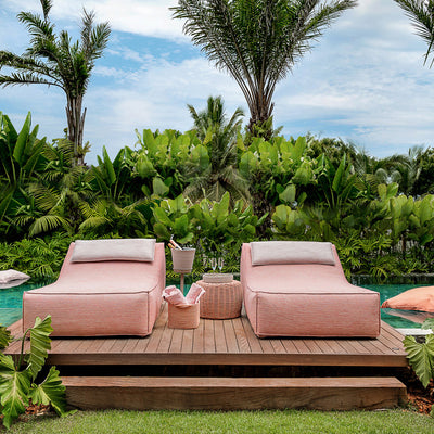 The Elegance and Comfort of Chaise Lounge Chairs: Why Invest in One?
