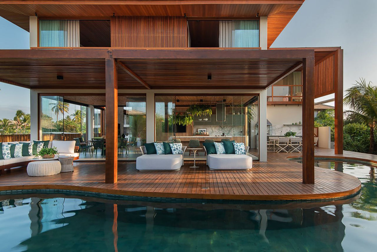 The Importance of Visual Breathing Space in Outdoor Projects