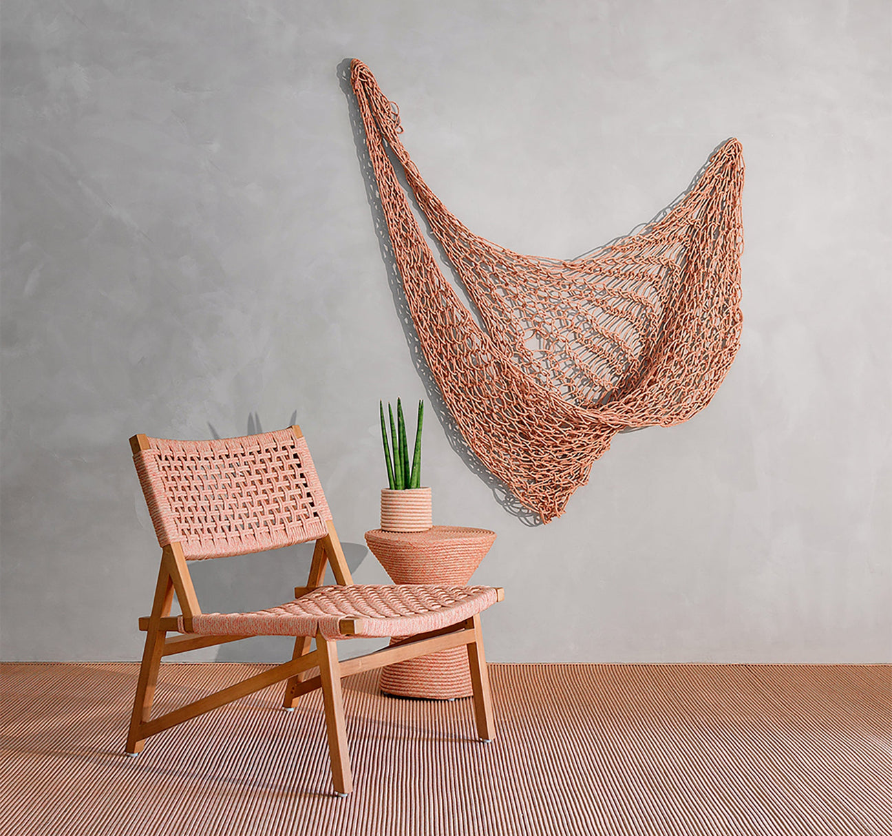 Objects and details: the charm of imperfection