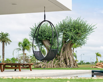 7 Essential Furniture Pieces for Patios and Gardens: Comfort, Style, and Outdoor Functionality