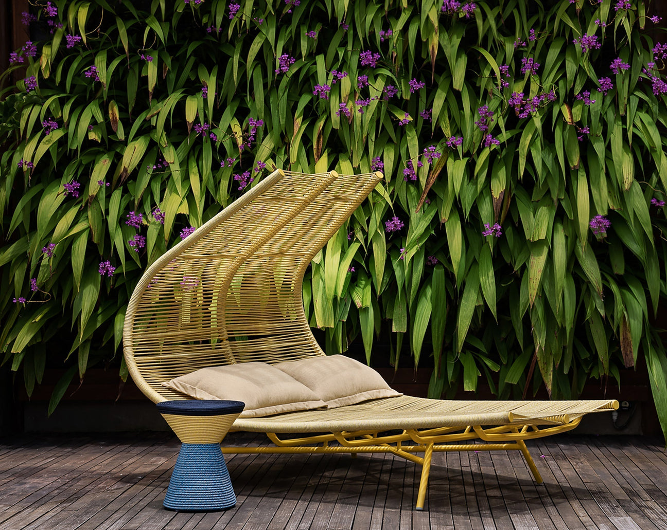 Brazilian Colors in Outdoor Décor: How to Create Outdoor Spaces Full of Personality