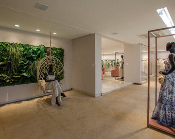 Store Decoration: How to Create a Warm and Sophisticated Experience for Your Clients