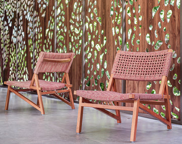 Tidelli pays homage to Inca ancestry in a line that explores wefts and weaving.