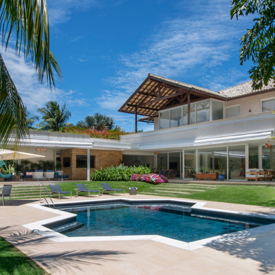 For hosting and relaxing: by Denise Fernandes
