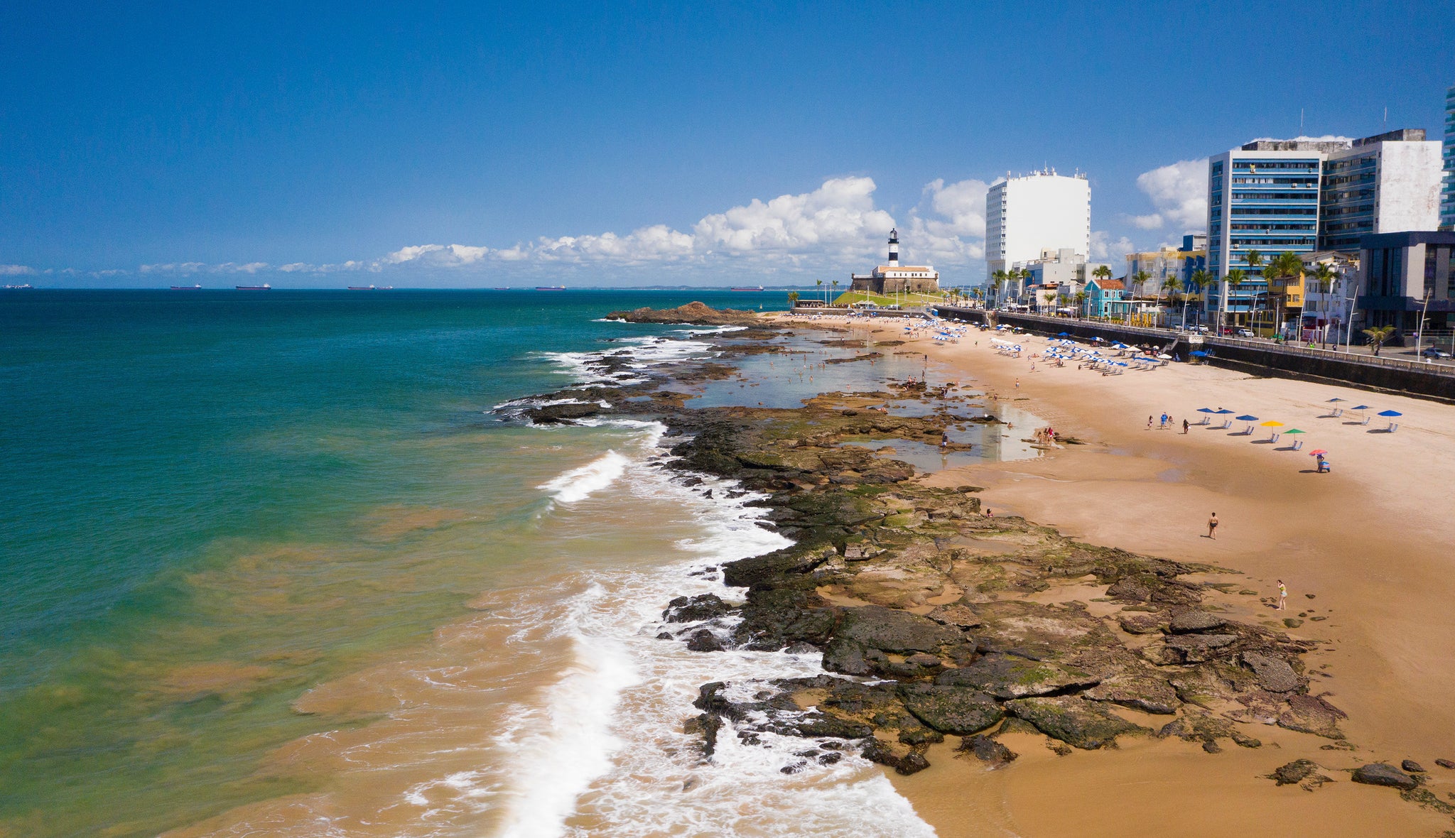 How to Enjoy Salvador with just enough time to have fun! Beach, dining, and outdoor fun.
