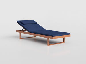 Fusion Chaise Simple Recline in nautical rope and wood estruture, designed by Maria Candida Machado