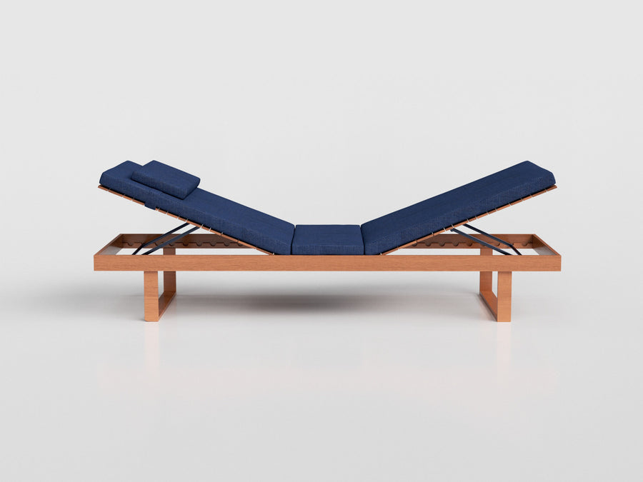 Fusion Chaise Double Recline in nautical rope and wood estruture, designed by Maria Candida Machado